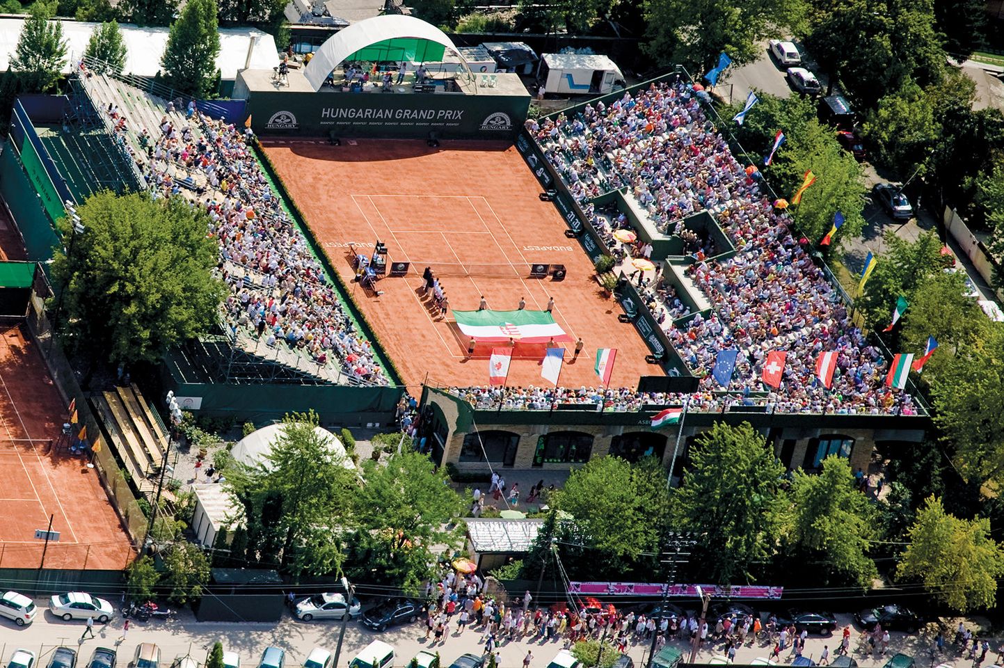 A Roland Garros-nyertes Asbóth József nevét viseli a budapesti WTA-torna centerpályája