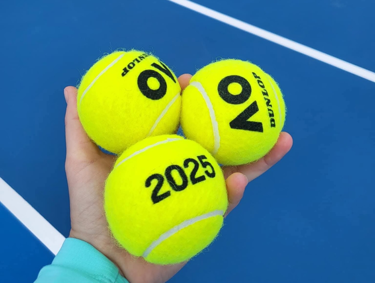 A hivatalos Australian Open labdák Traralgonban már bemutatkoztak