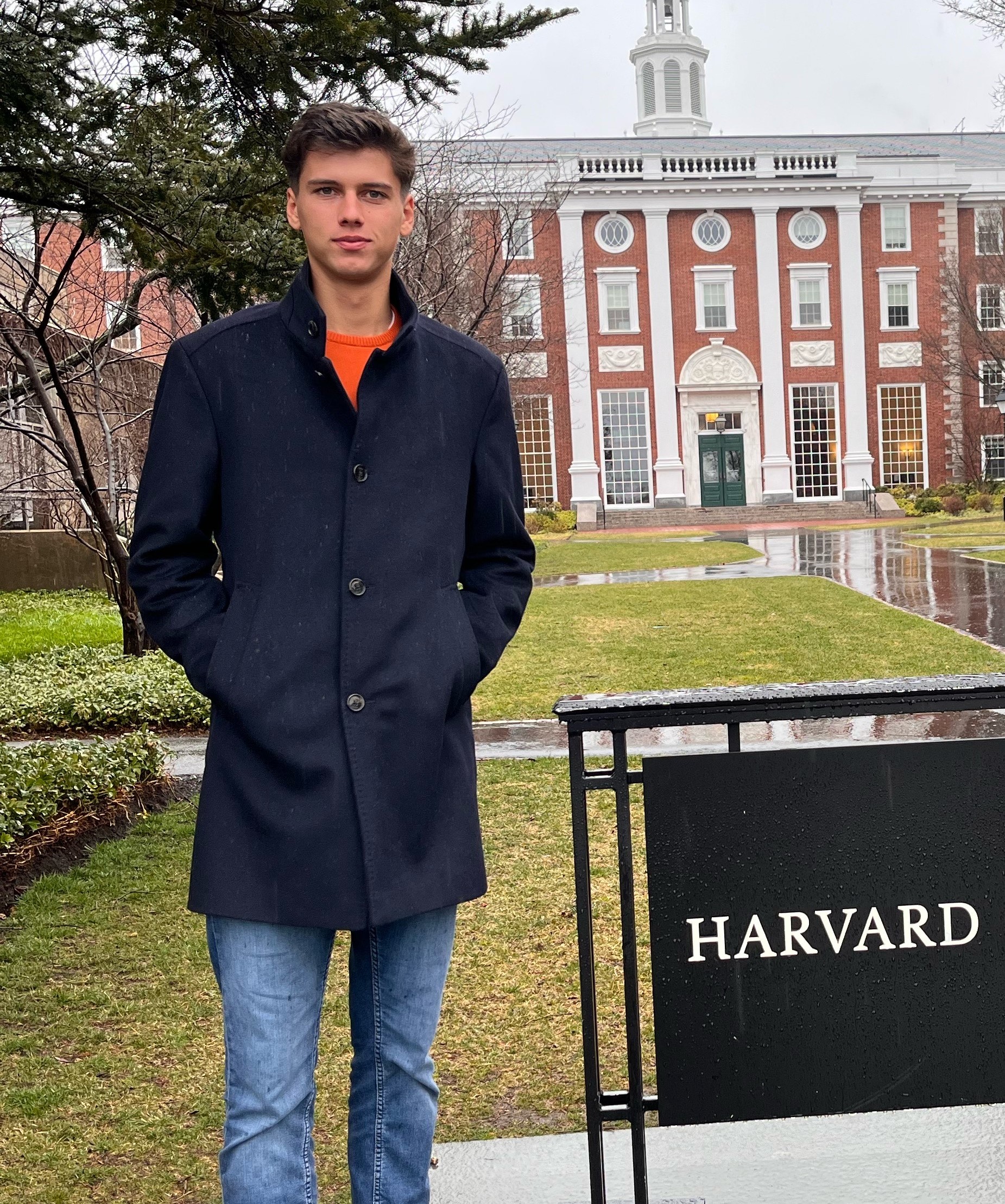 Kincses Kolos most még csak látogatóban járt a Harvardon